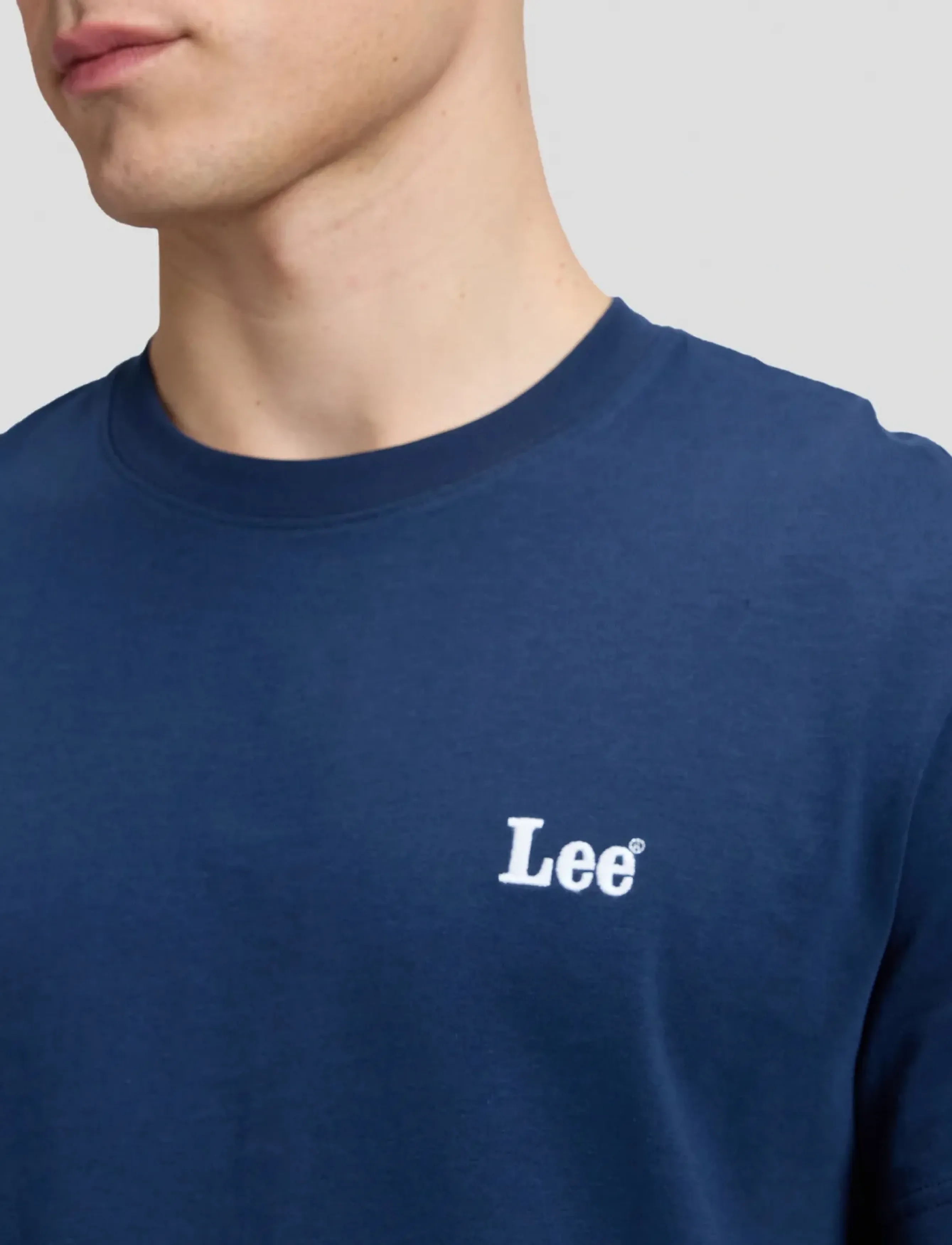 Lee Jeans - SS SMALL LOGO TEE - short-sleeved t-shirts - dress blues - 5