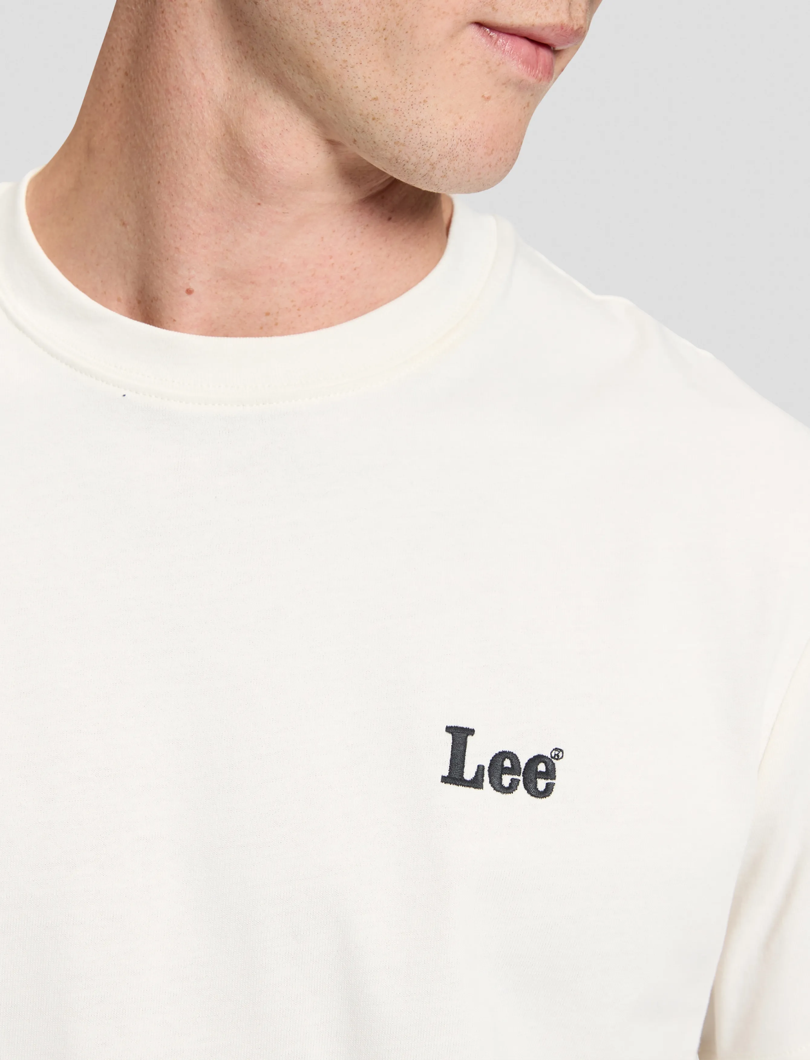 Lee Jeans - SS SMALL LOGO TEE - lühikeste varrukatega t-särgid - ecru - 5