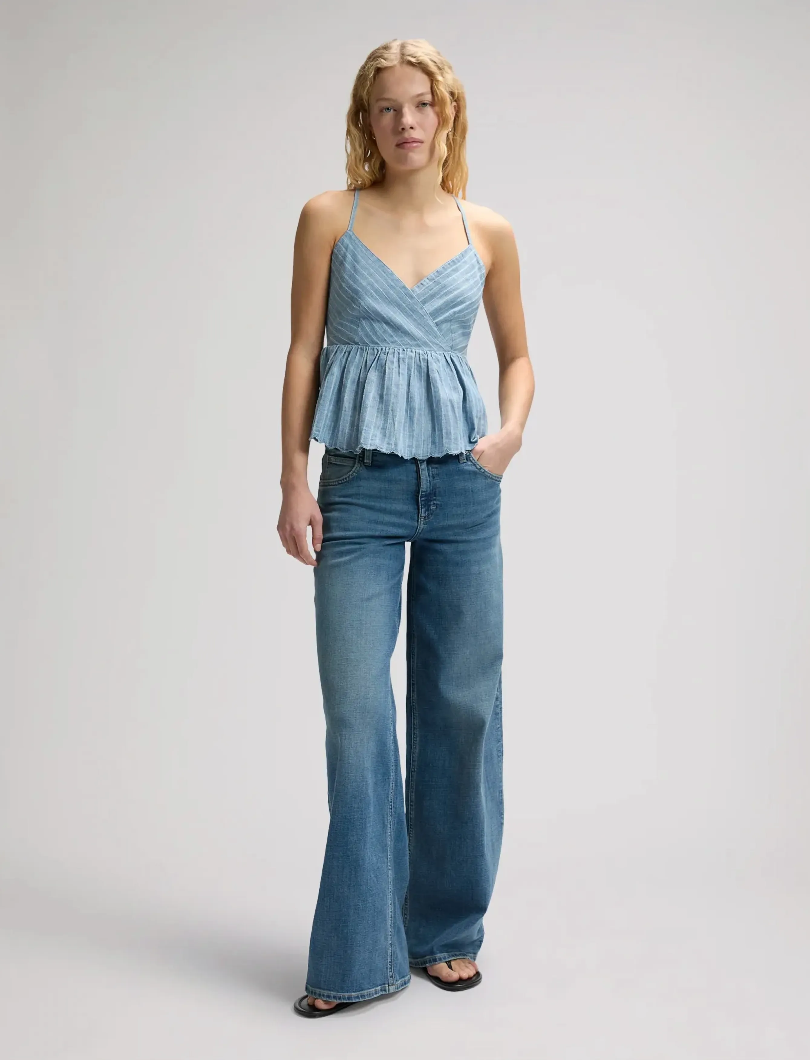 Lee Jeans - PEPLUM CAMI - Īsi topi - indigo stripe dobby - 4