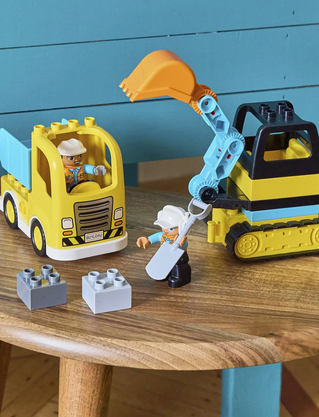 Duplo excavator shop