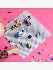 LEGO - Grey Baseplate 48x48 Building Board - laveste priser - multicolor - 2