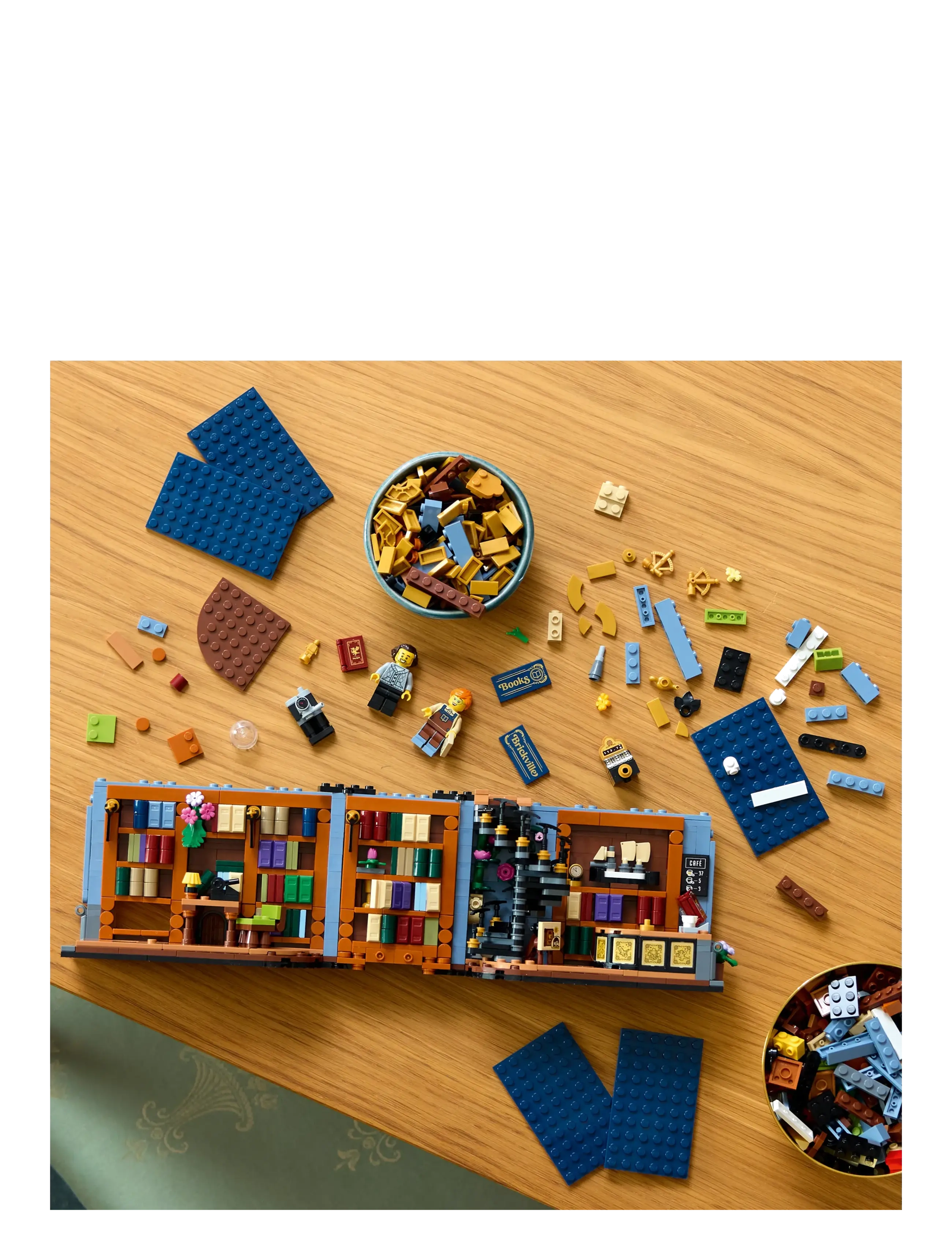 LEGO Bookstore: Book Nook 11379 - Sünnipäev - MULTI / multi