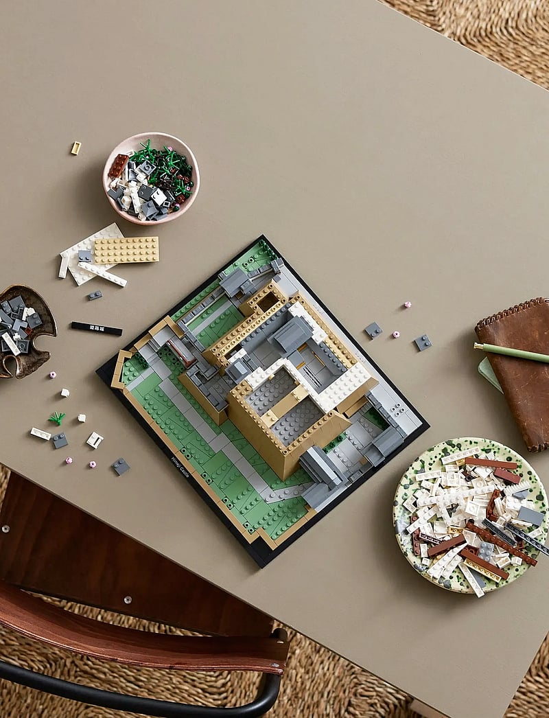 LEGO - Architecture Himeji Castle 21060 Building Set - lego adults welcome - multi - 5