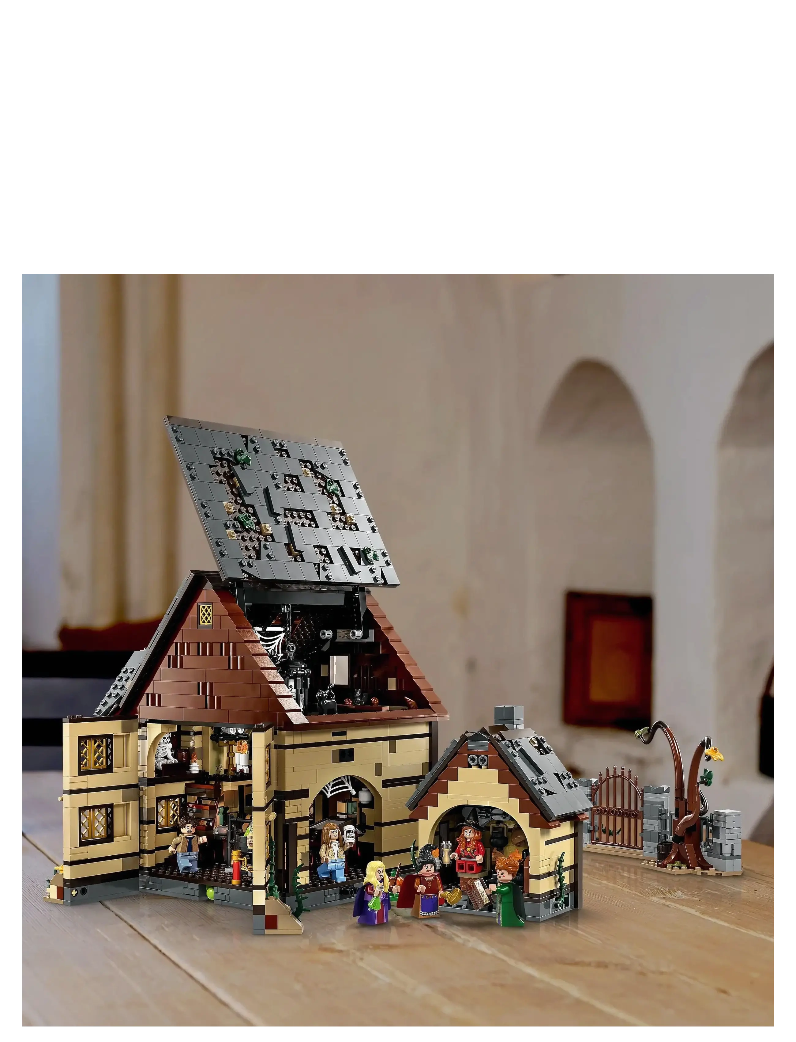 LEGO - Ideas Disney Hocus Pocus: The Sanderson Sisters' Cottage 21341 - multi - 5