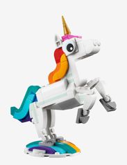 LEGO - 3 in 1 Magical Unicorn Toy Animal Playset - de laveste prisene - multicolor - 1