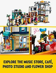 LEGO - 3in1 Main Street Model Building Set - födelsedagspresenter - multi - 11
