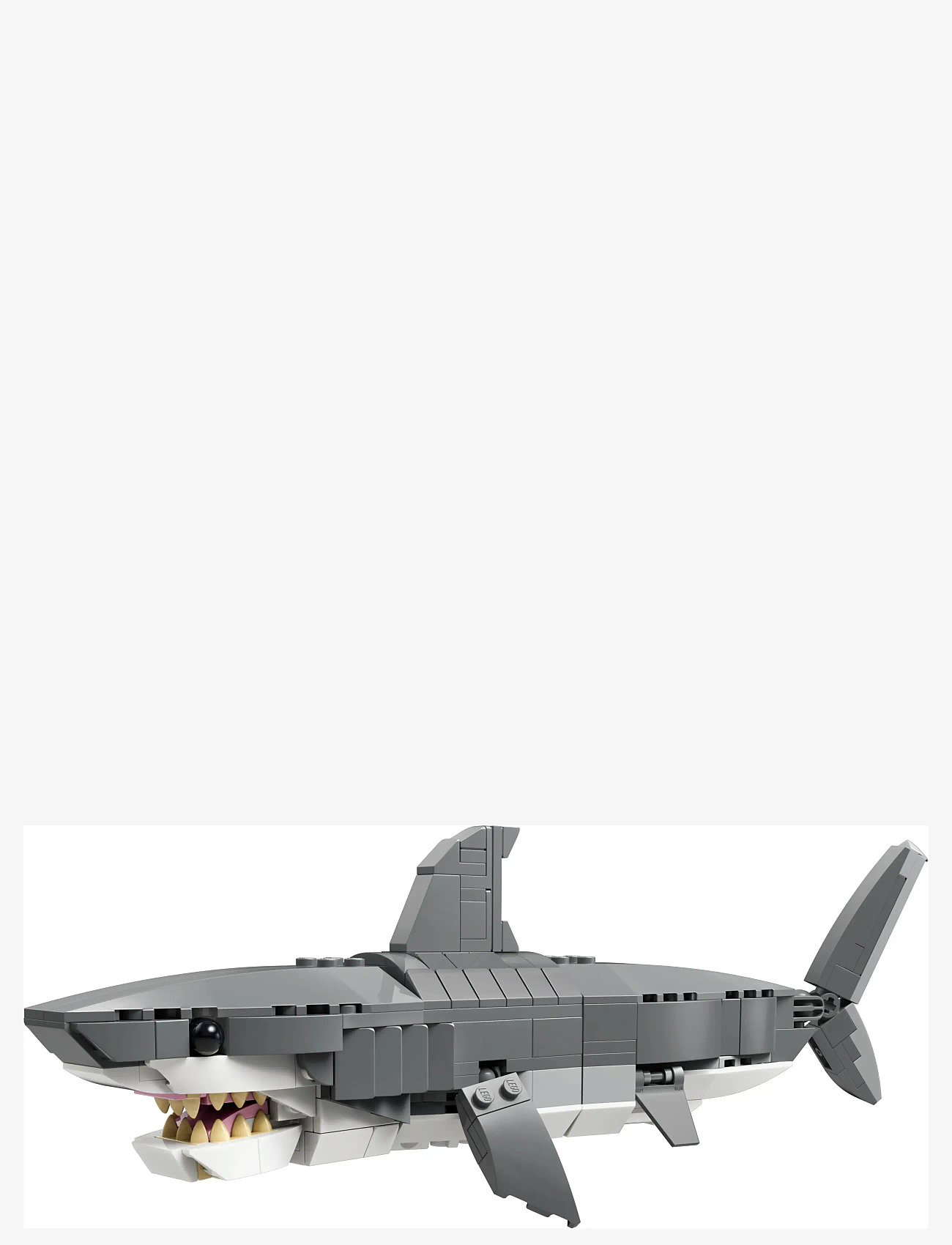 LEGO - Creator Fierce Shark with a Treasure Chest Toy 31381 - lego creator - multi - 2