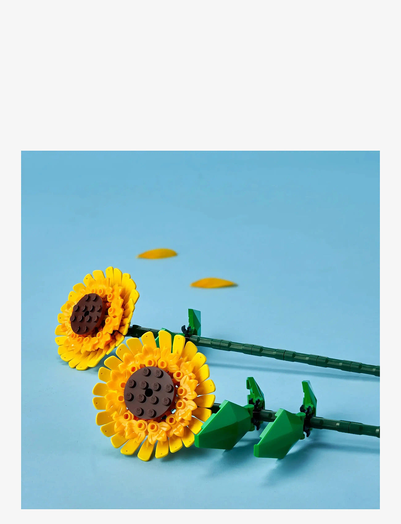 LEGO - Sunflowers 40524 Building Kit; For Ages 8+ - lego botanical collection - multi - 2