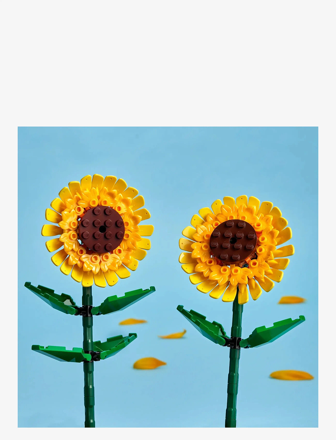 LEGO - Sunflowers 40524 Building Kit; For Ages 8+ - lego botanical collection - multi - 3