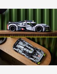 LEGO - PEUGEOT 9X8 24H Le Mans Hybrid Hypercar - lego® technic - multicolor - 4
