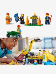 LEGO - Construction Trucks & Wrecking Ball Crane Toys - fødselsdagsgaver - multicolor - 6