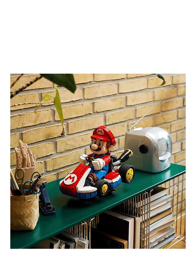 LEGO - Super Mario™: Mario Kart™ – Mario & Standard Kart, Collectible Model 72037 - sünnipäevakingitused - multi - 2