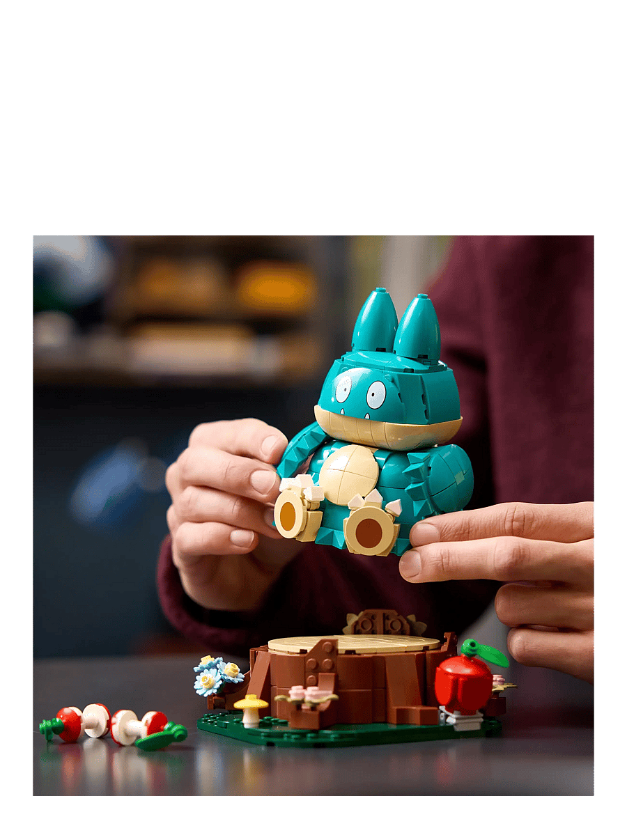 LEGO - PokéMunchlax Figure Decor Building Set 72150 - lego pokémon - multi - 4