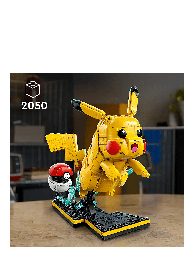 LEGO - PokéPikachu and Poké Ball Building Kit 72152 - lego pokémon - multi - 1