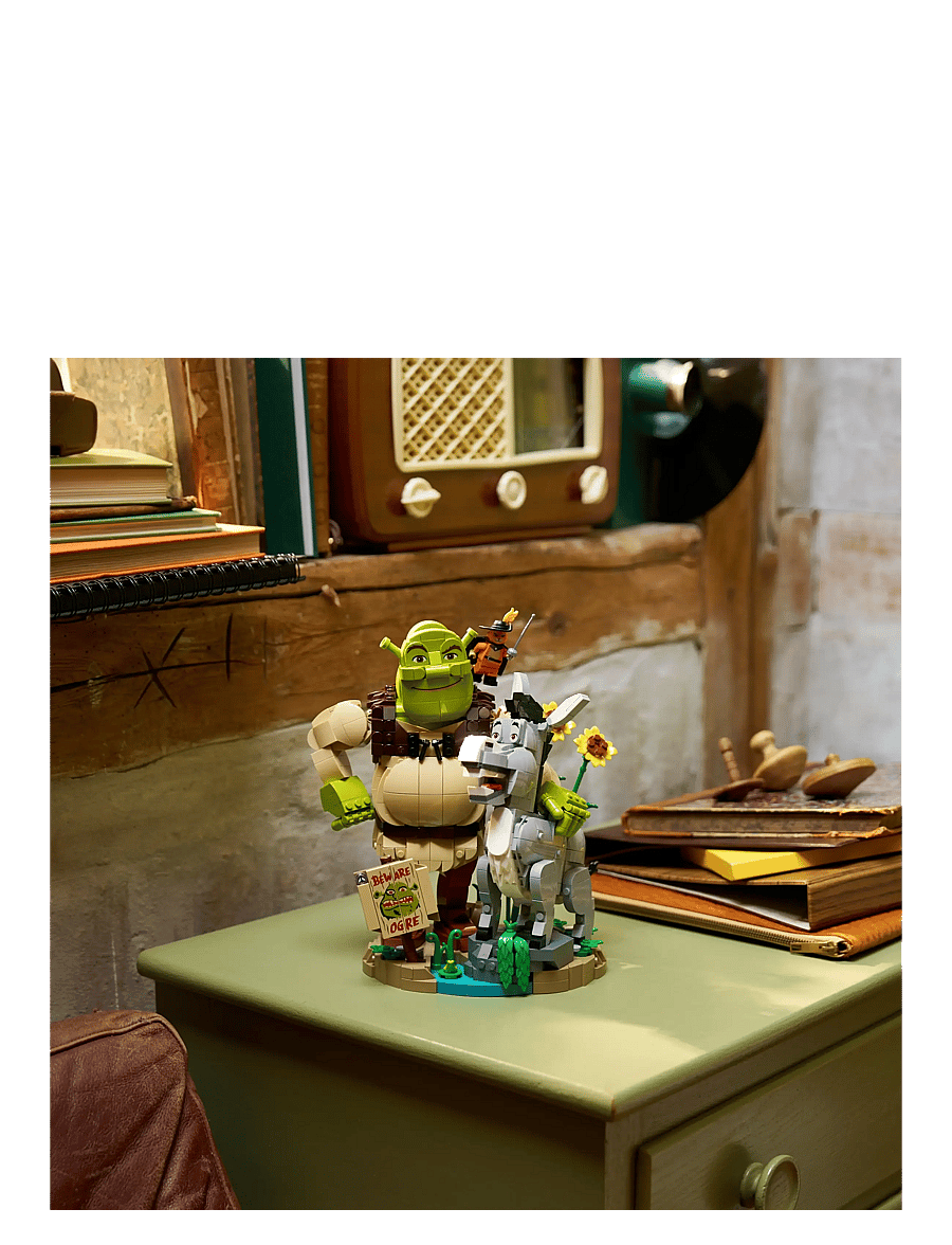 LEGO - Shrek: Shrek, Donkey & Puss in Boots Figure Kit 72423 - lego disney™ - multi - 3