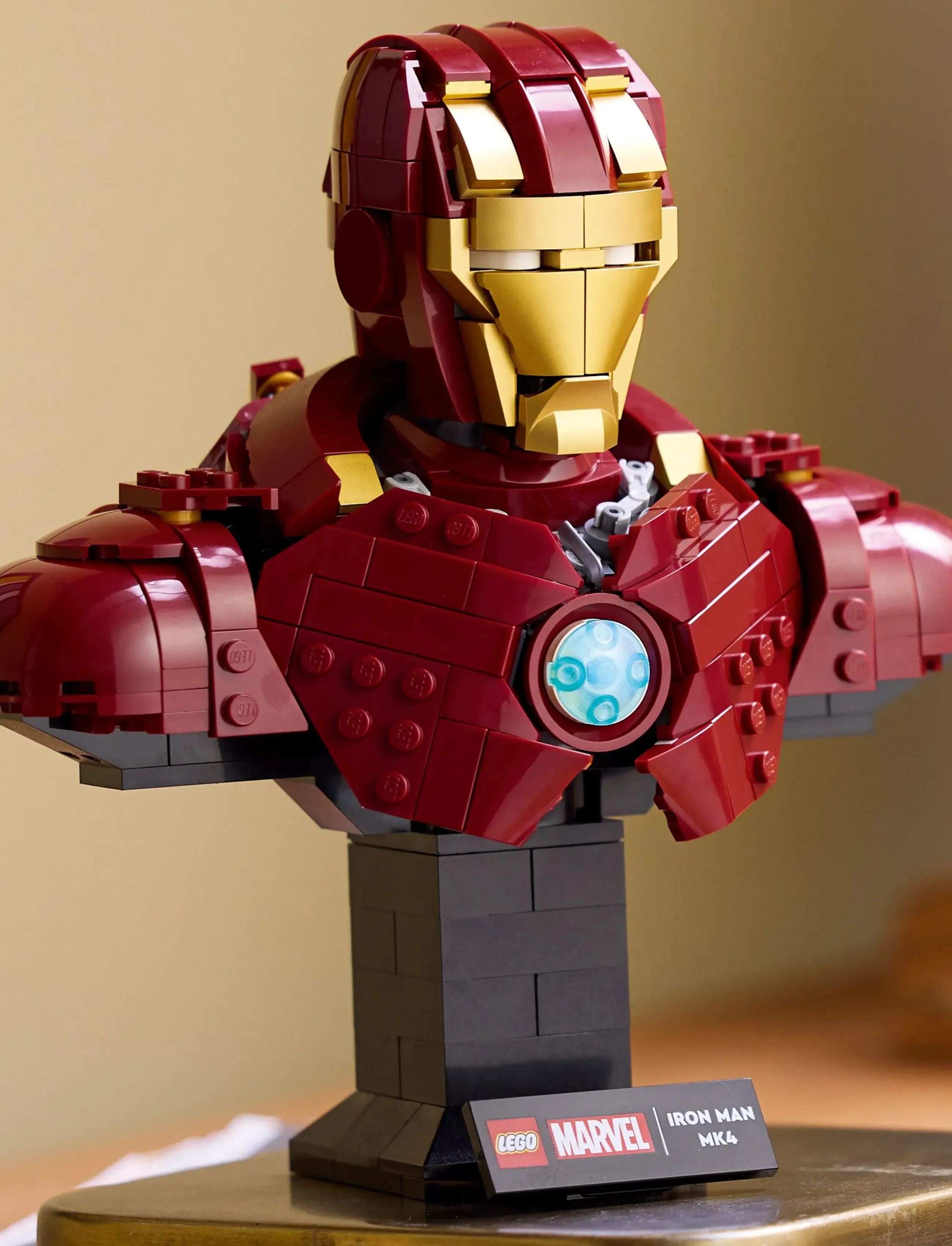 LEGO Marvel Iron Man Mk4 Bust, Buildable Model For Adults With
