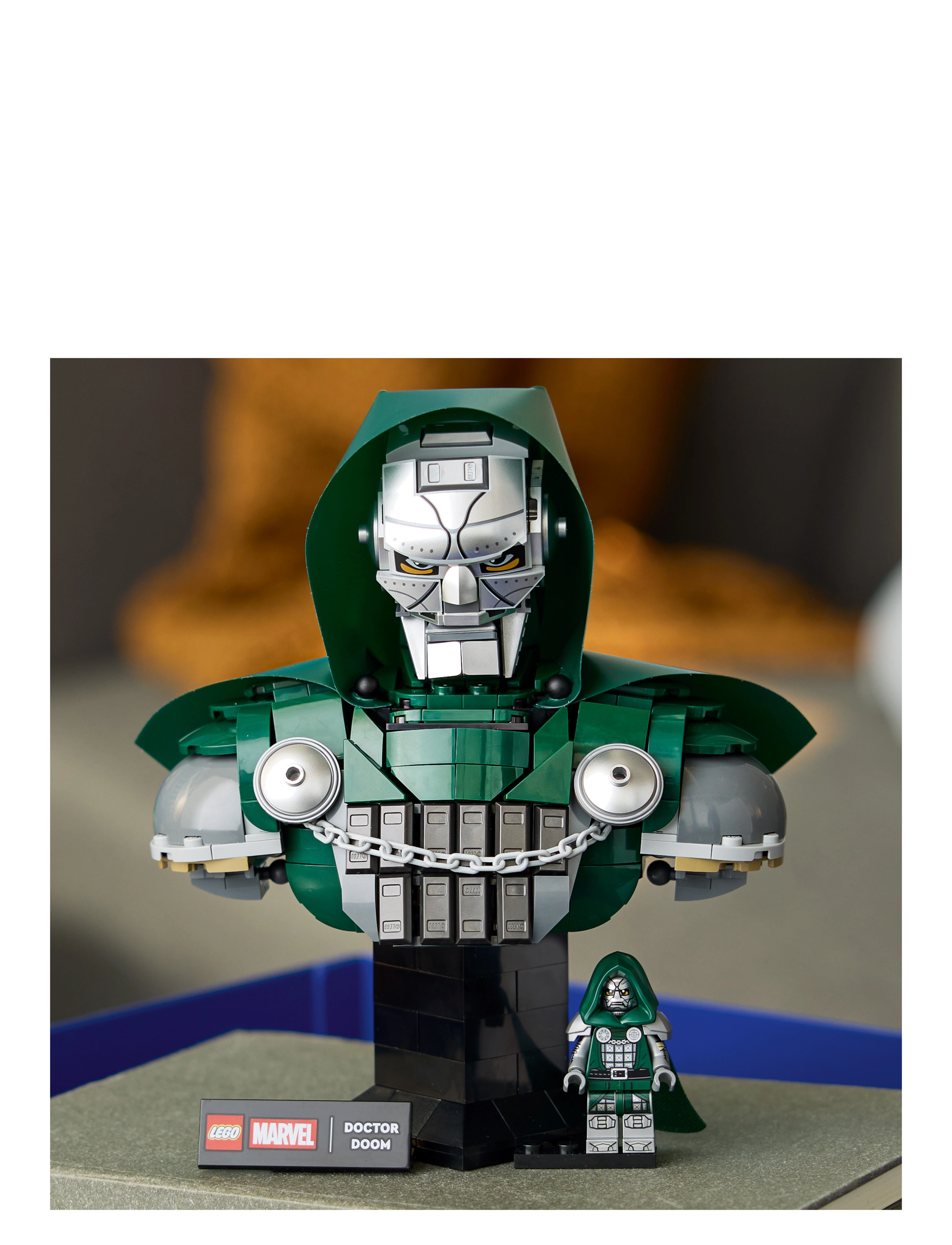 LEGO - Doctor Doom Bust 76345 - lego super heroes - multi - 4
