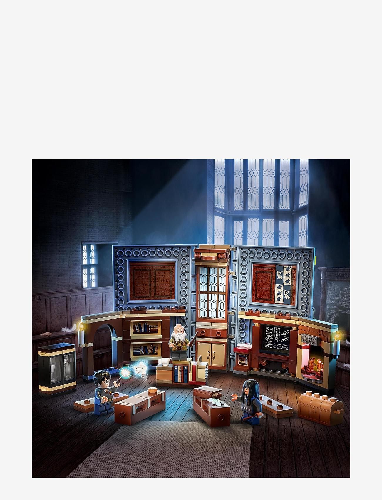 LEGO - Hogwarts Charms Class Set - multicolor - 3