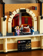 LEGO - Hogwarts Express – Collectors' Edition - lego® harry potter™ - multicolor - 11