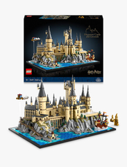 LEGO - Hogwarts Castle and Grounds Big Set - lego® harry potter™ - multi - 14