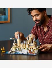LEGO - Hogwarts Castle and Grounds Big Set - lego® harry potter™ - multi - 7