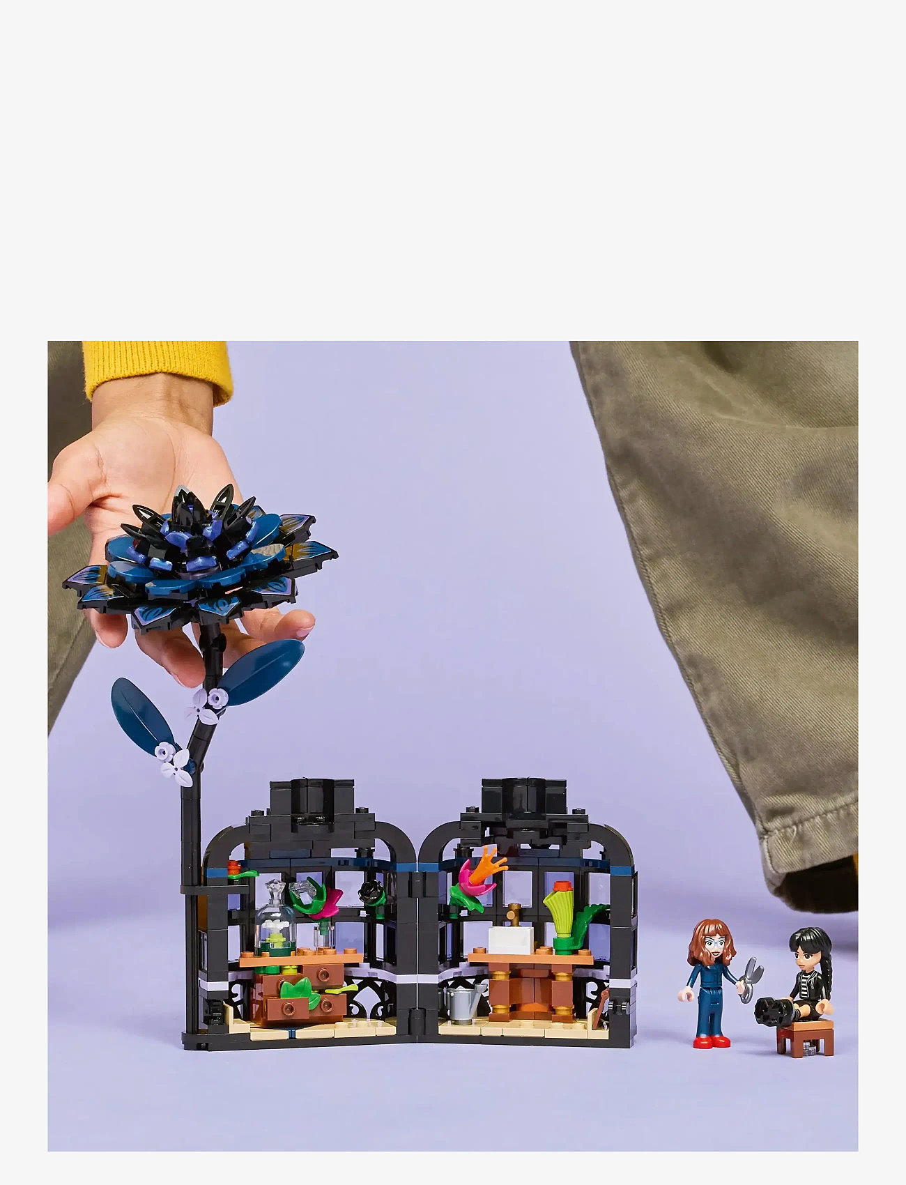 LEGO - Wednesday Black Dahlia Flower Halloween Gift, Faux Plant Room Decor 76784 -  lego wednesday - multi - 3