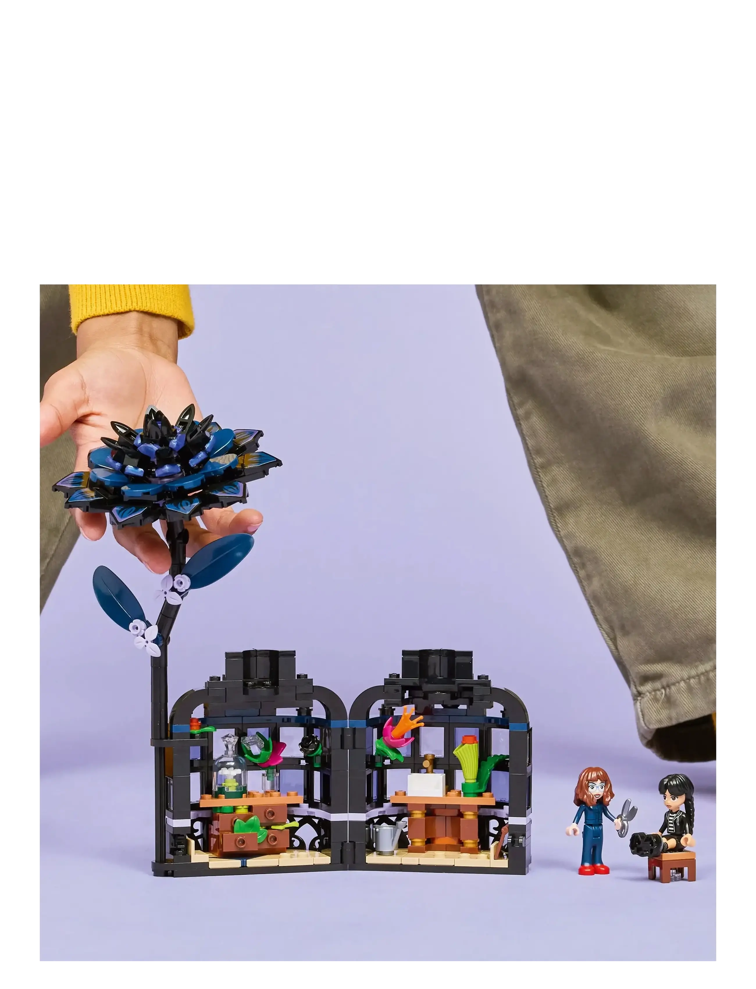 LEGO - Wednesday Black Dahlia Flower Halloween Gift, Faux Plant Room Decor 76784 - lego wednesday - multi - 3