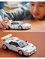 LEGO - Lamborghini Countach Race Car Set - laveste priser - multicolor - 4