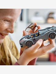 LEGO - Pagani Utopia Model Race Car Set - lägsta priserna - multicolor - 6