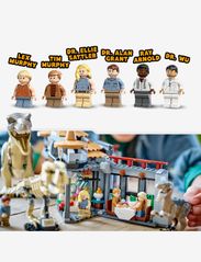 LEGO - Visitor Centre: T. rex & Raptor Attack - lego® jurassic world™ - multicolor - 5