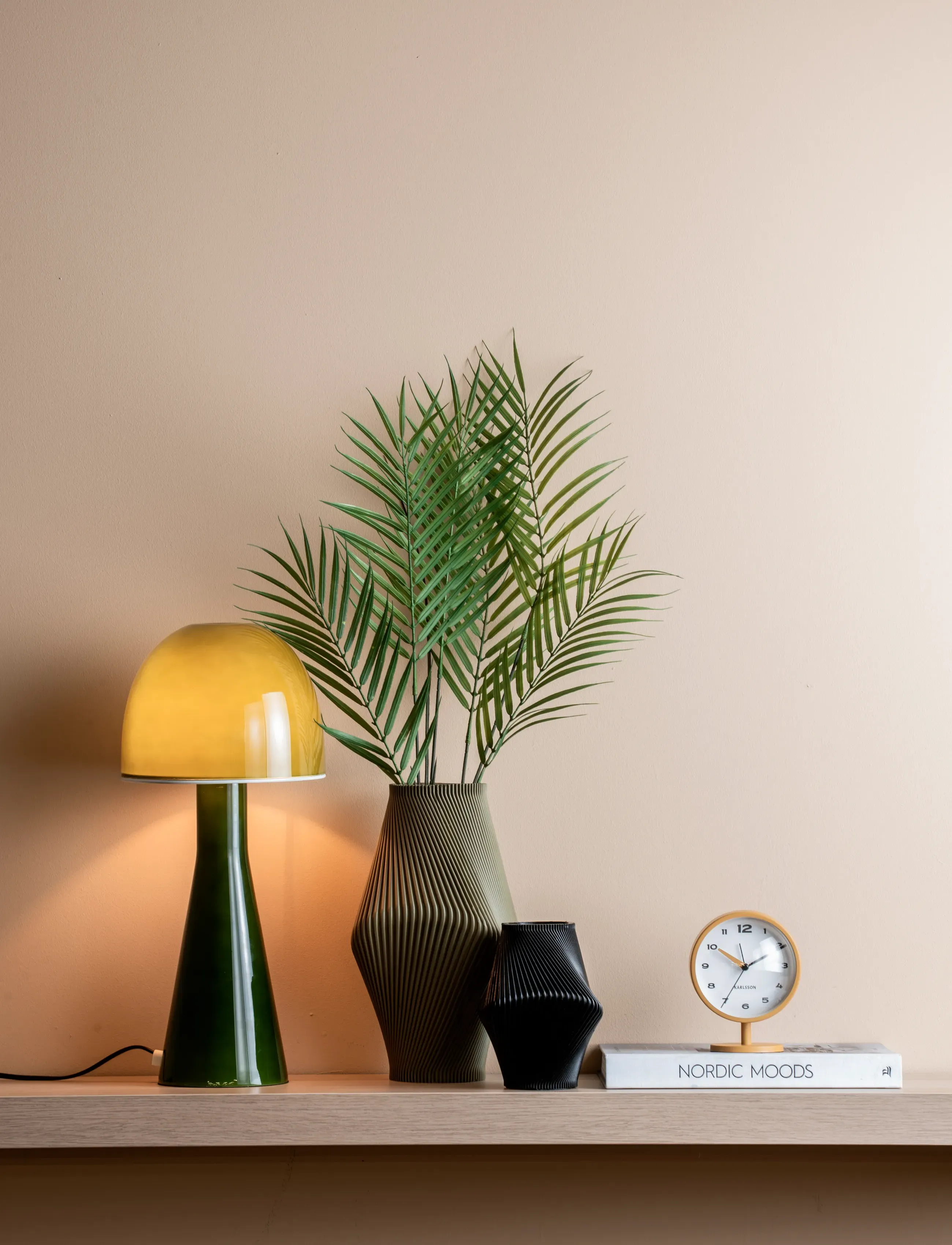 Leitmotiv Table Lamp Bombin, H45 cm, Green, Lamper > Bordlamper, Unisex