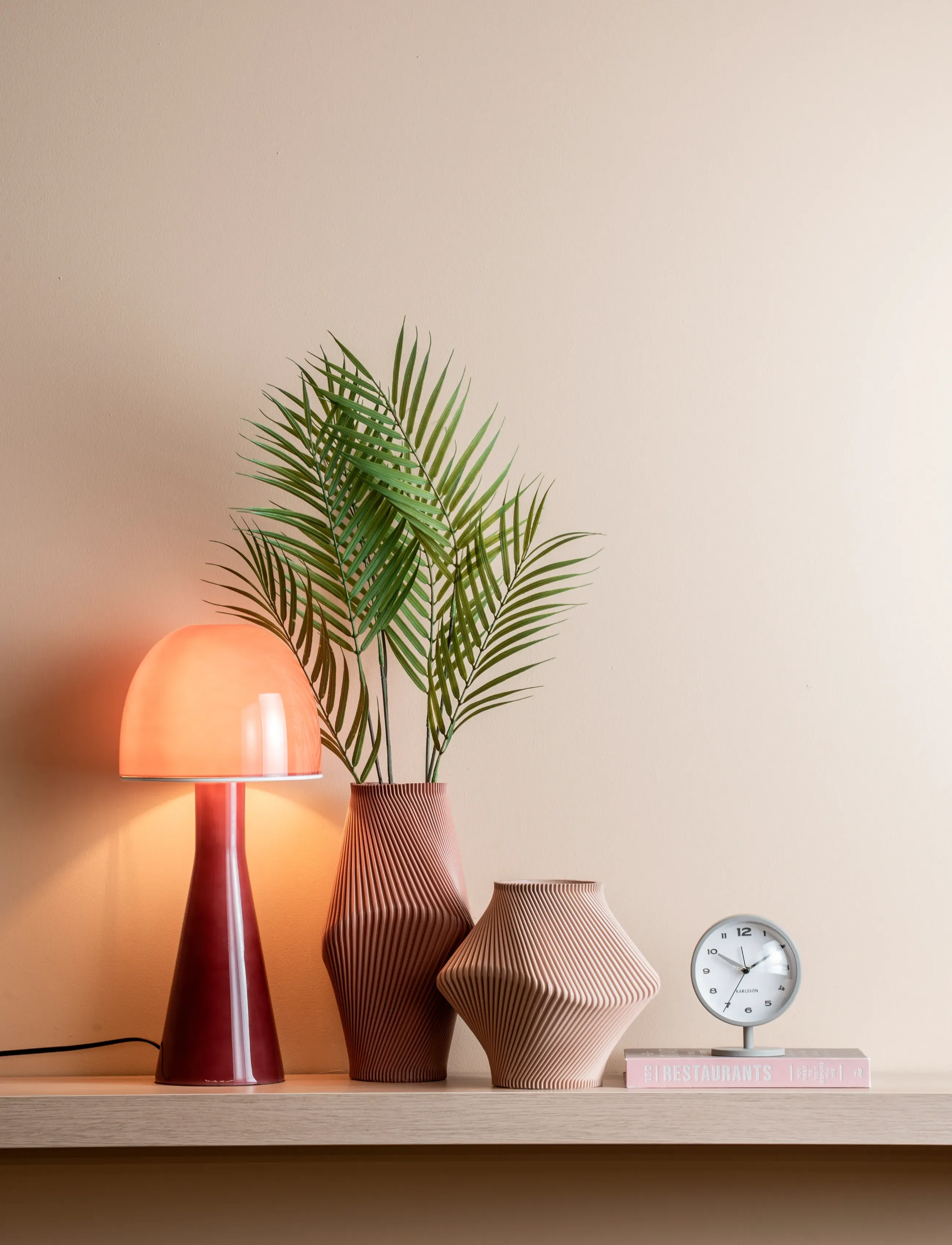 Leitmotiv Table Lamp Bombin, H45 cm, Burgundy, Lamper > Bordlamper, Unisex
