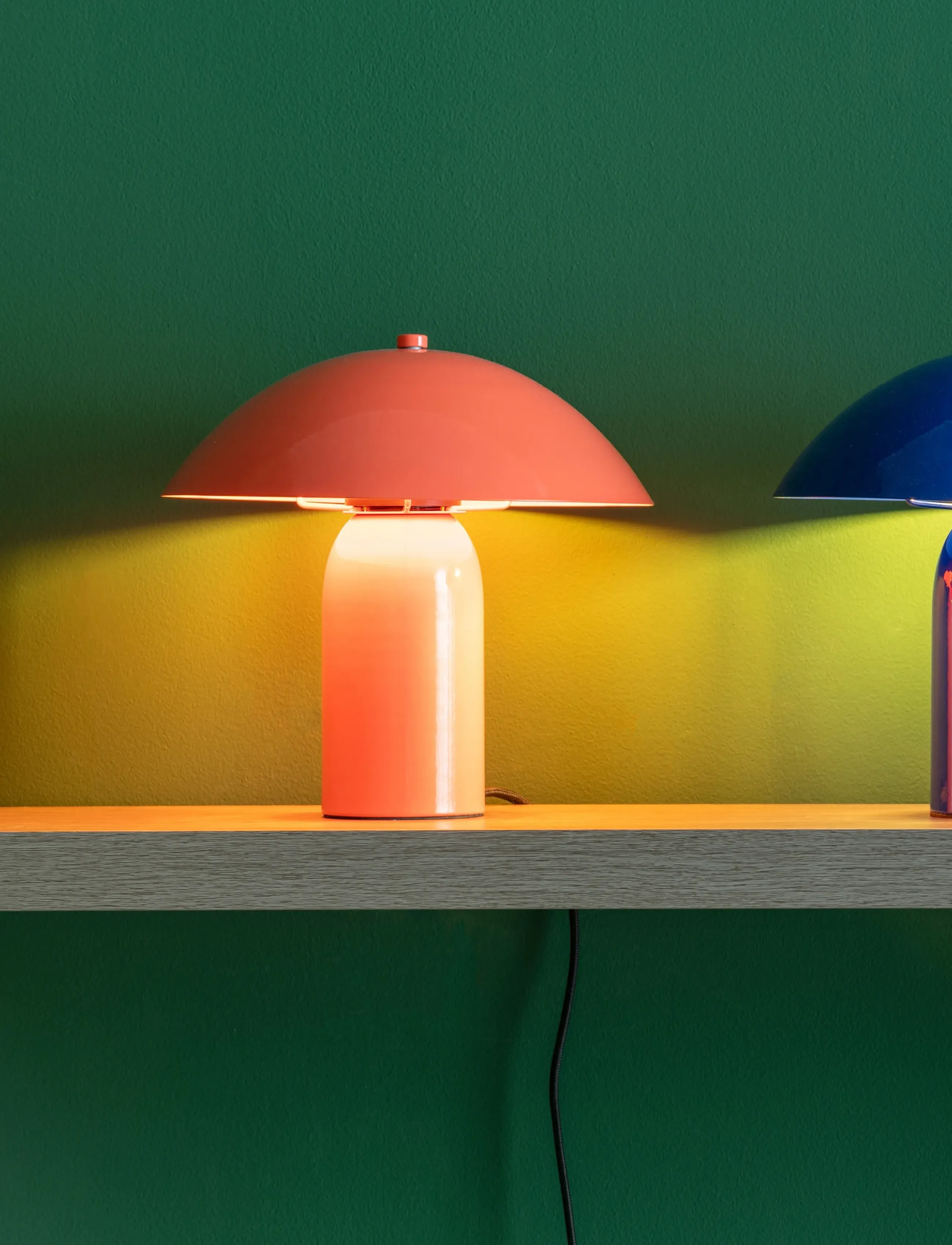 Leitmotiv Table Lamp Asuto, H23.5 cm, Lamps, Rot - Homeware