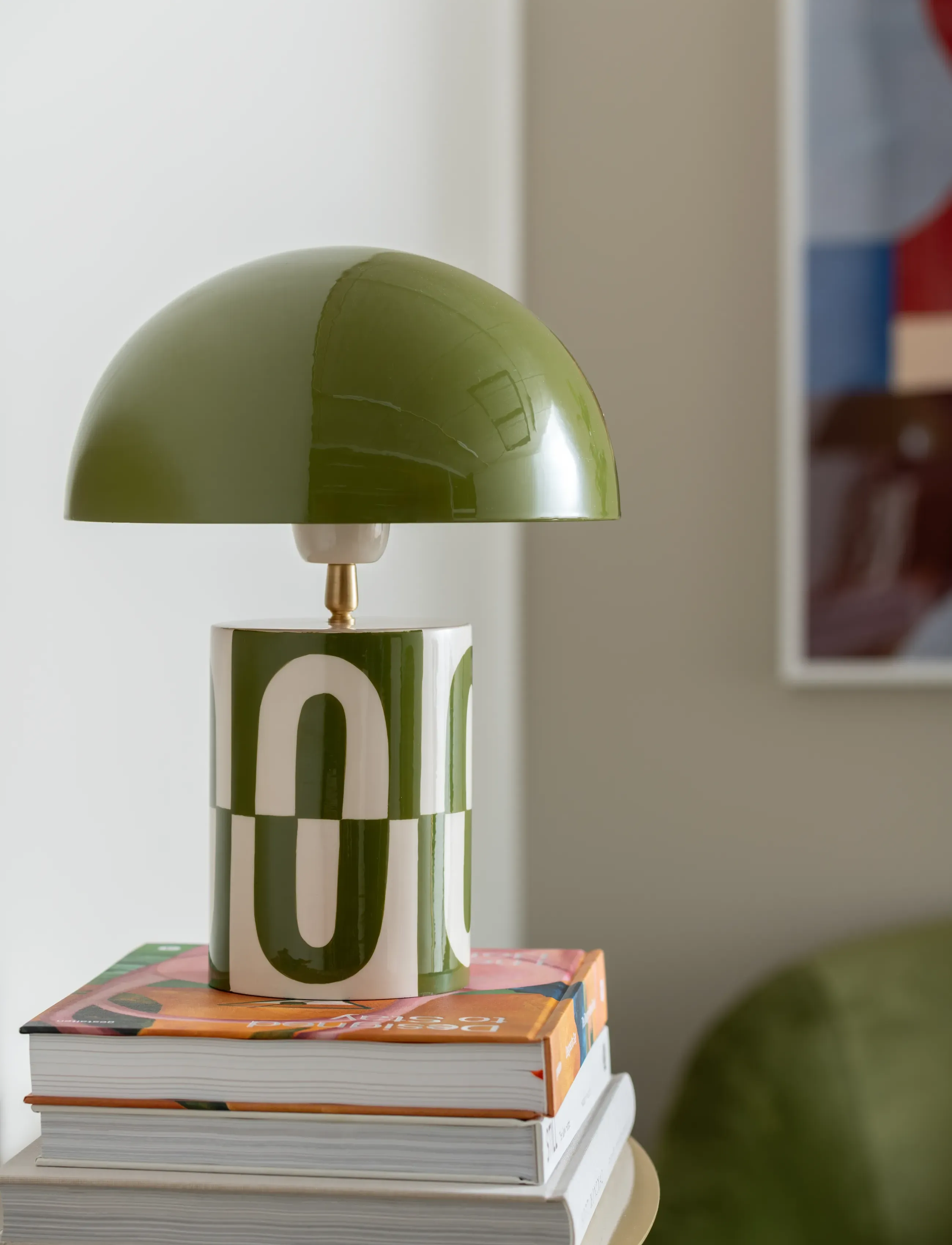 Leitmotiv - Table lamp Dublin - schreibtisch- & tischlampen - luxury green w. off white - 0