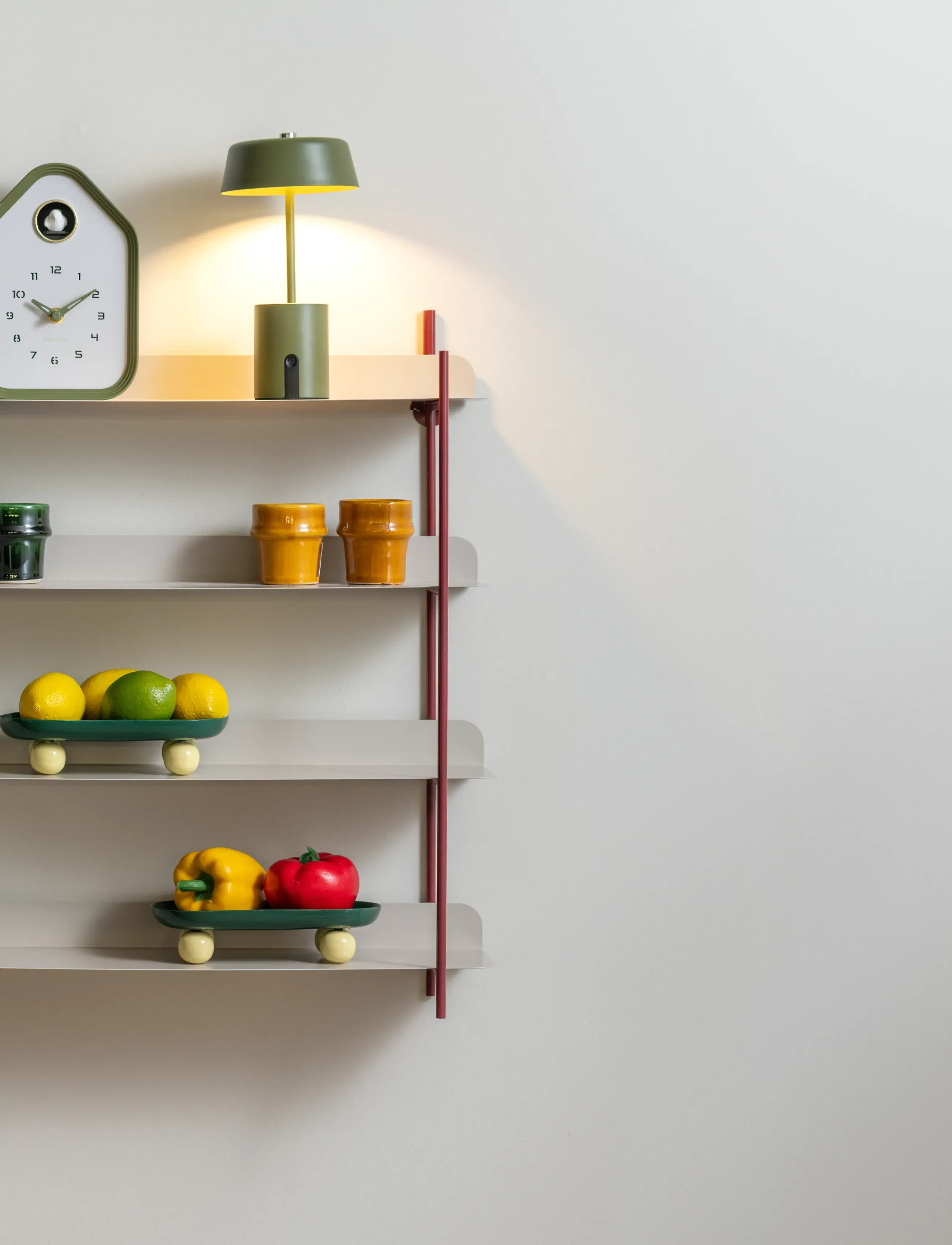 Leitmotiv Wall Rack Reina Cuatro, H60 cm, Burgundy, Møbler > Hylder, Unisex