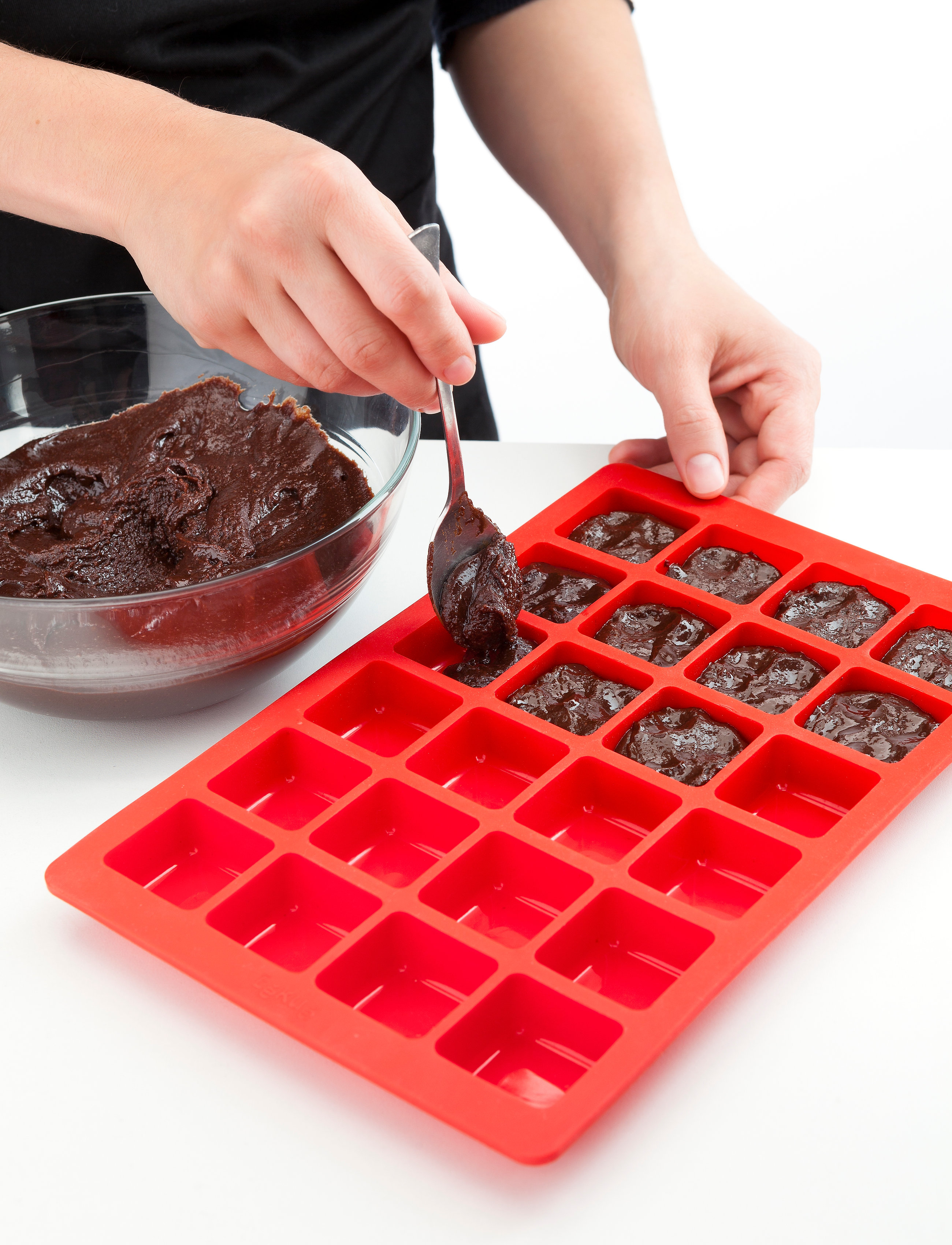 Lekué - Mini brownieform t/24 stk. - red - 1