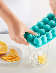 Lekué - Gourmet Round Ice cube Tray - lowest prices - turquoise - 2