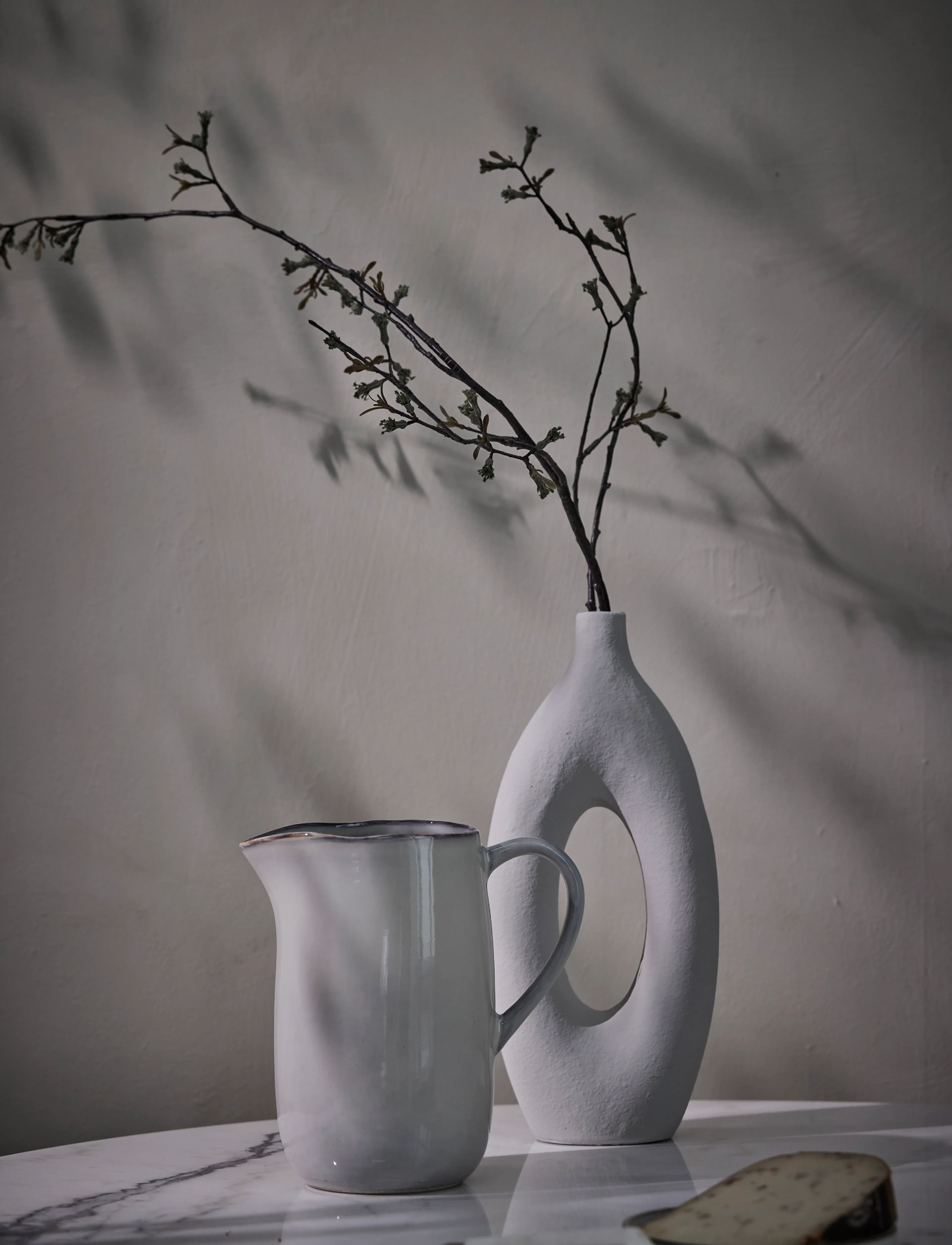 Lene Bjerre - Amera jug 9.5x9.5x20 cm. White Sands - water carafes - white - 2