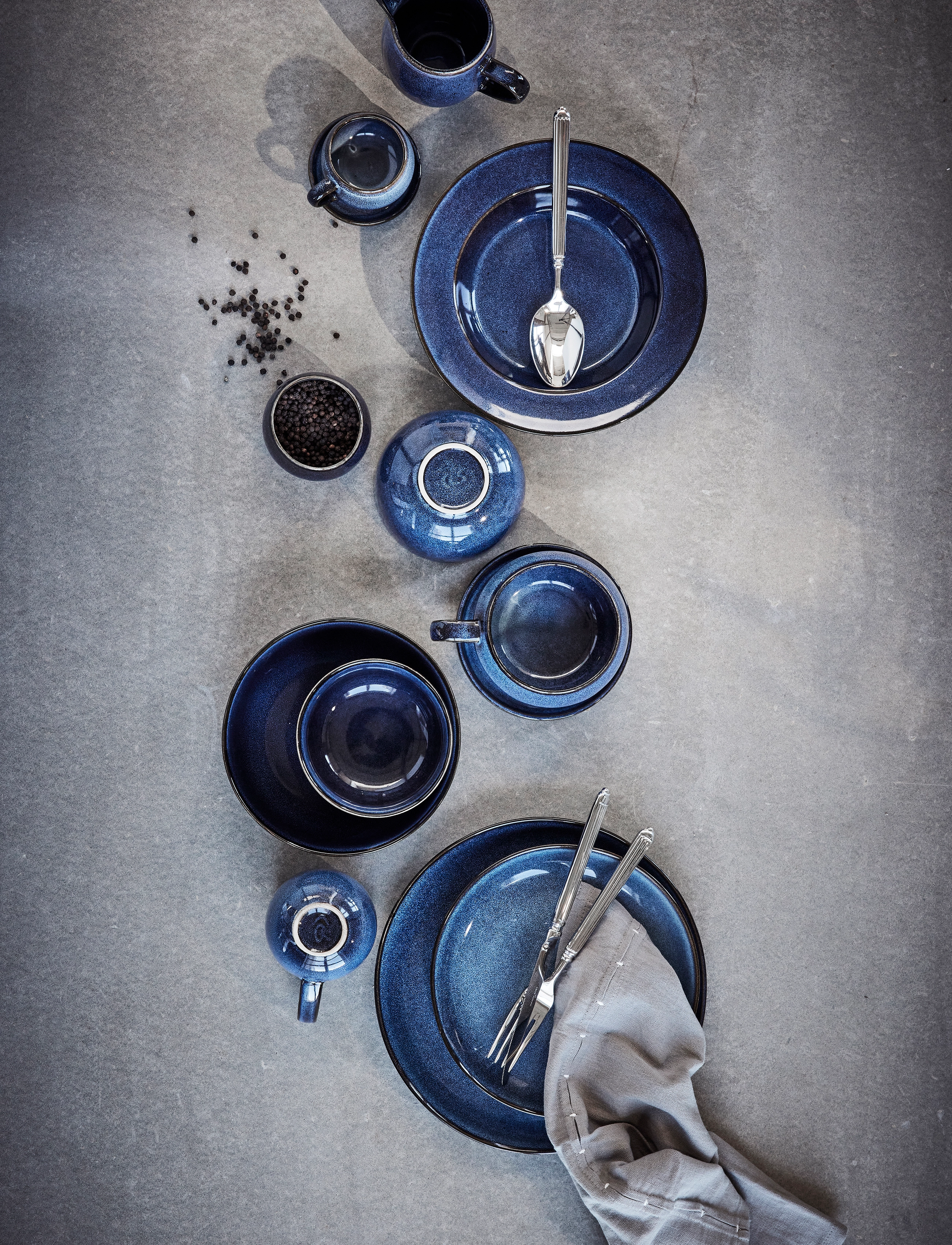 Lene Bjerre Amera Mug 10X7.5X9.5 Cm. Blue, 10X9.5X7.5 cm, Tableware, Marineblau - Cups & Mugs, Homeware