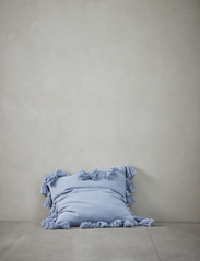 Lene Bjerre - Feminia cushion - koristetyynyt - blue - 2