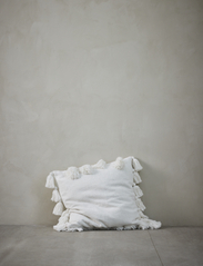 Lene Bjerre - Feminia cushion - cushions - off white - 1
