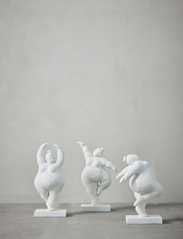 Lene Bjerre - Serafina figurine - skulpturer & porcelænsfigurer - white - 3