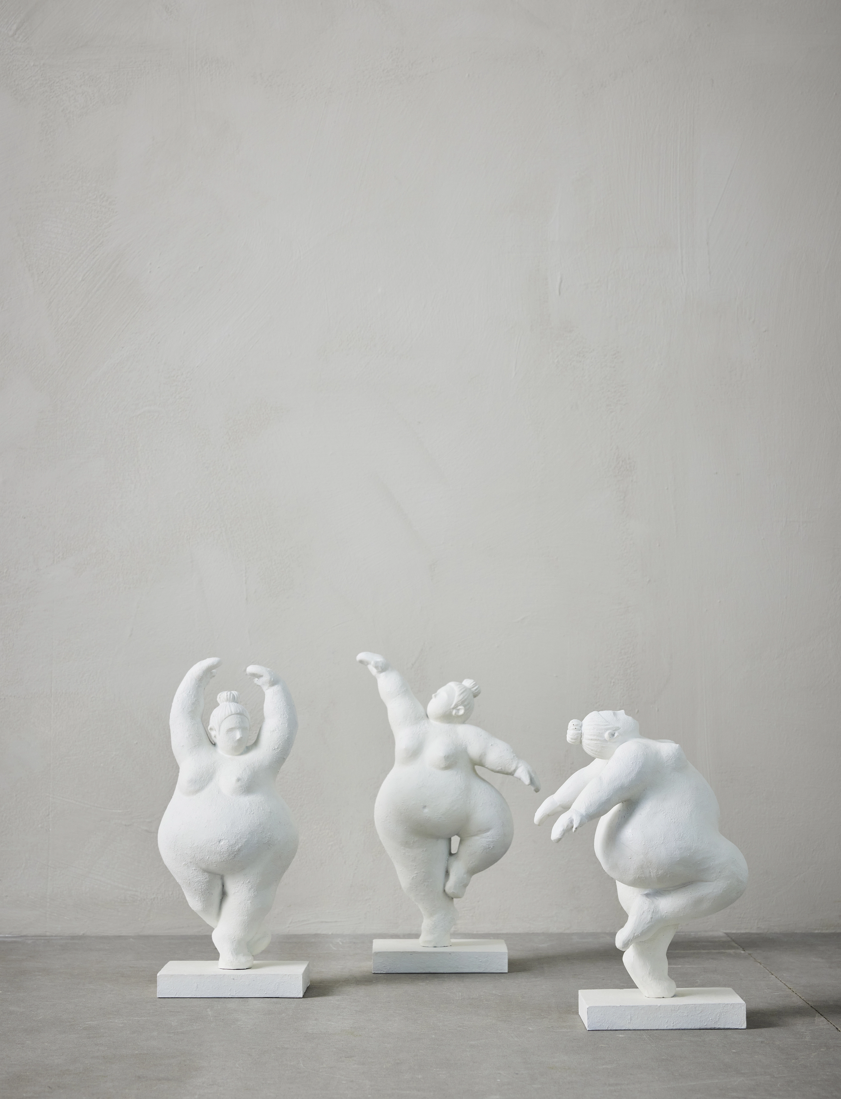Lene Bjerre Serafina Figurine, H:28 cm, Decorative Accessories-details, Weiß - Porcelain Figures & Sculptures, Homeware