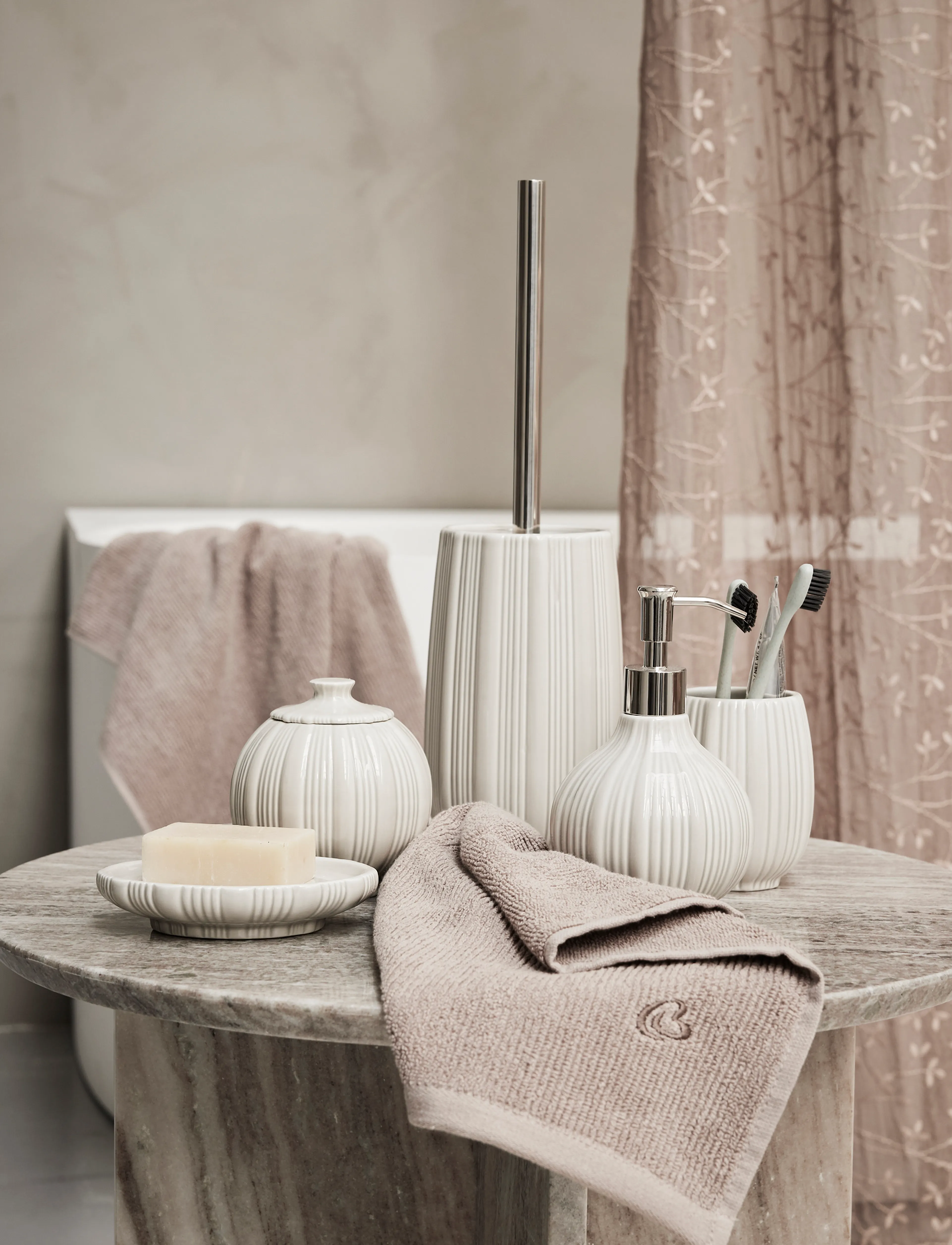 Lene Bjerre Molli Wash Cloth 30X30X cm. Linen, 30X X 30 cm, Beige, Håndklæder Og Badehåndklæder > Ansigtshåndklæder, Unisex