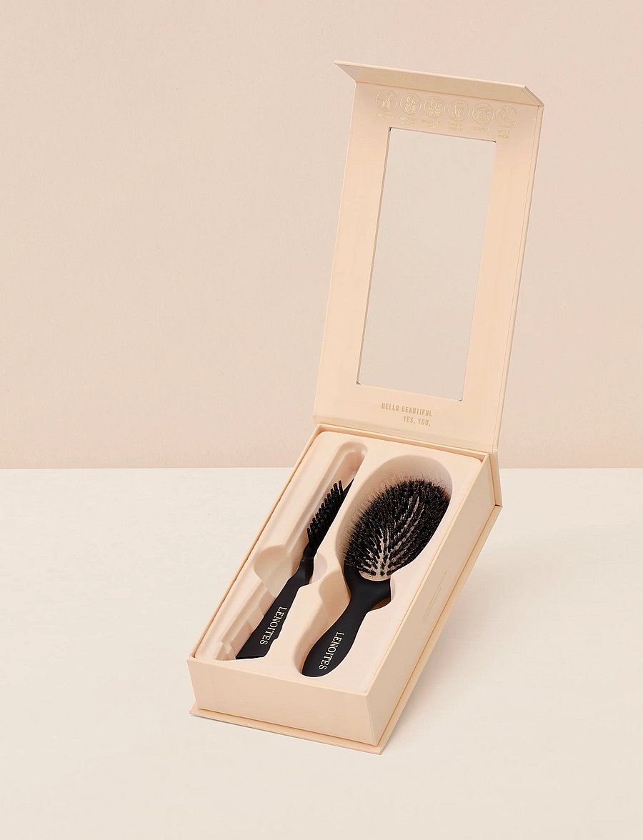 Lenoites - Wild Boar Hair Brush With Cleaning Tool - paddle harjad - black - 0