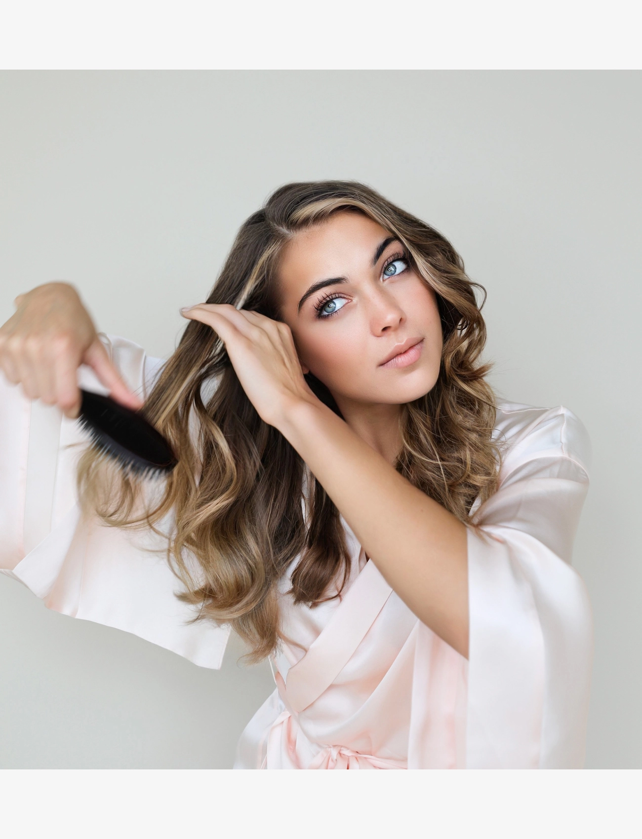 Lenoites Heatless Curls in Mulberry Silk Medium Golden Sand 1 pcs håraccessoarer dam – bild 6