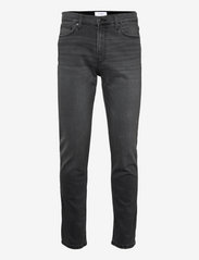 Russell Regular Fit Jeans - BLACK WASHED DENIM