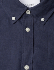 Les Deux - Piece Brushed Shirt - basic-hemden - dark navy melange/mint-white - 2