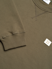 Les Deux - Piece Sweatshirt SMU - sweatshirts - olive night/ivory-dark sand - 2