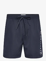 Les Deux - Les Deux Logo Swim Shorts - laveste priser - dark navy/white - 0